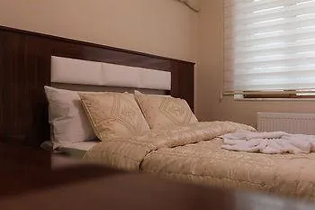 Hotel Sahi Divan 2*