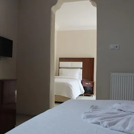 Hotel Sahi Divan 2*